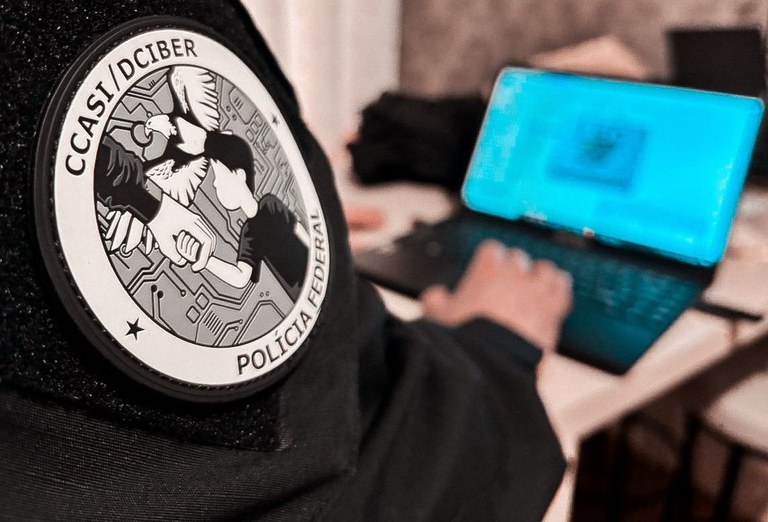 PF Extradita Brasileira Procurada em Minas Gerais Capturada em Portugal Imagem do artigo