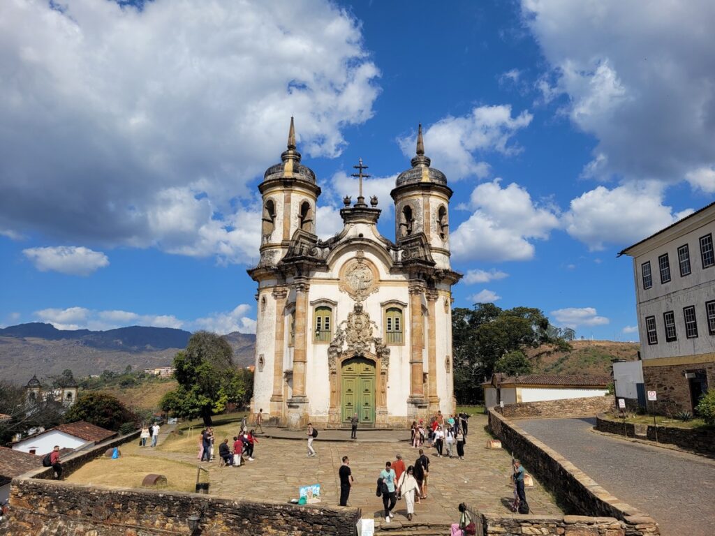 Minas Gerais se Destaca como Destino Imperdível em 2026, Aponta Revista Especializada Imagem do artigo