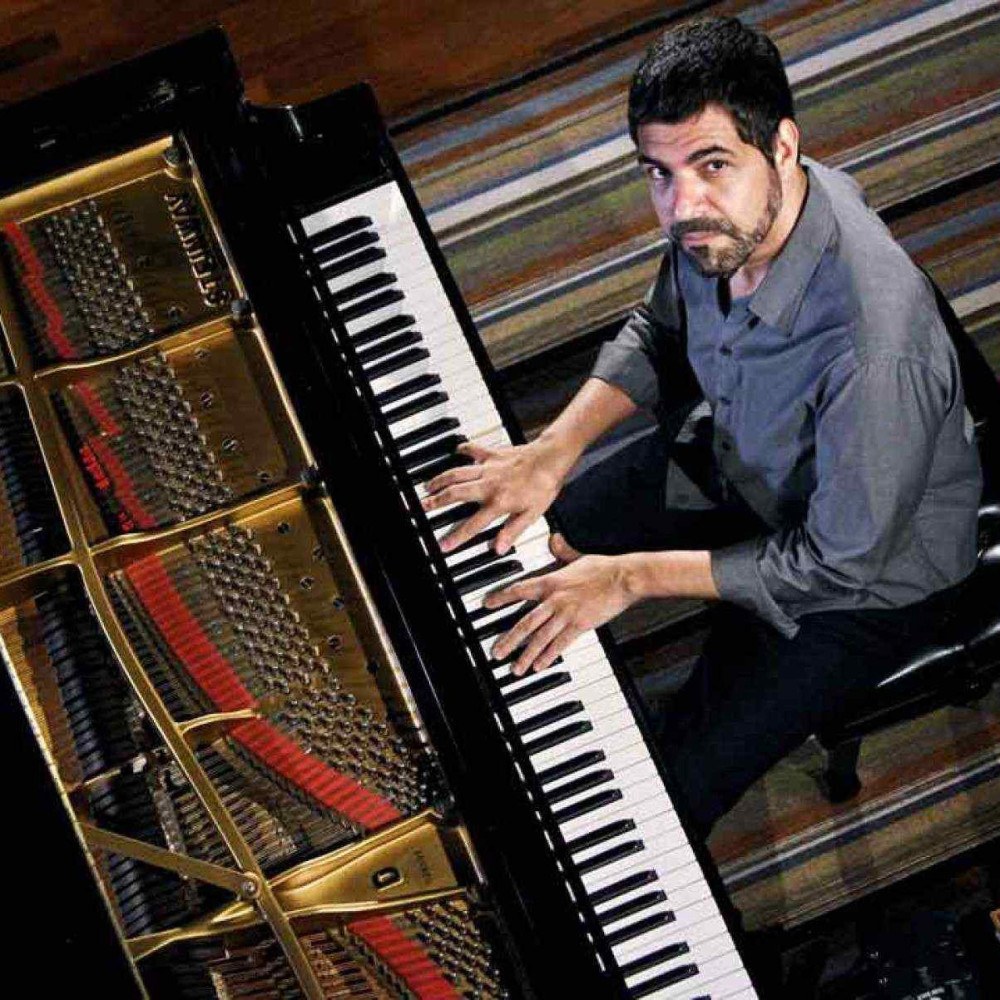 André Mehmari Lança Ópera Inovadora: Uma Experiência Musical Inclusiva André Mehmari Lança Ópera Inovadora: Uma Experiência Musical Inclusiva