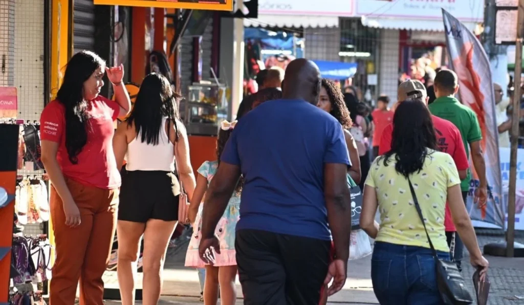 Confiança do Empresário do Comércio no Espírito Santo Cresce 4,5% e Atinge 108,6 Pontos Confiança do Empresário do Comércio no Espírito Santo Cresce 4,5% e Atinge 108,6 Pontos