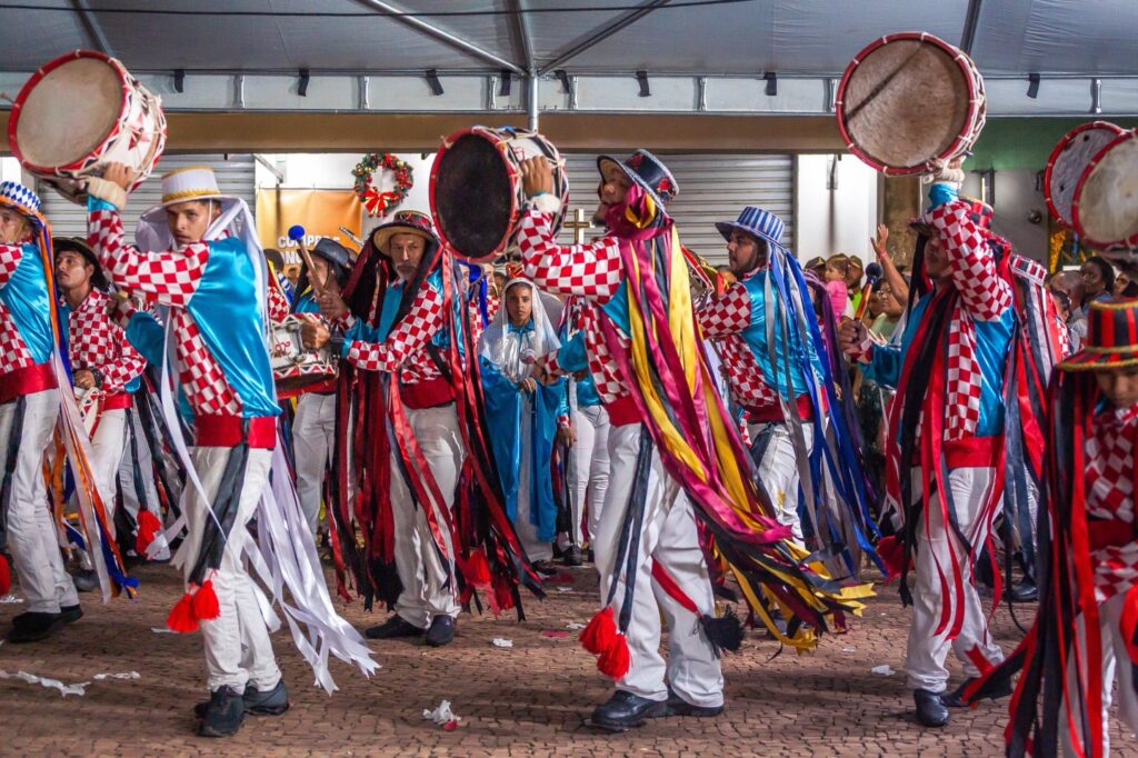 Festa da Congada e Moçambique: Cultura e Tradição Mineira em Transmissão Especial