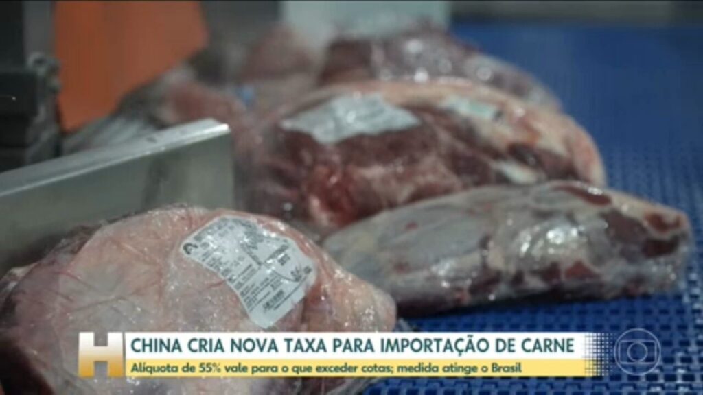 Governo Brasileiro Planeja Diálogo com a China para Minimizar Impactos da Taxação da Carne