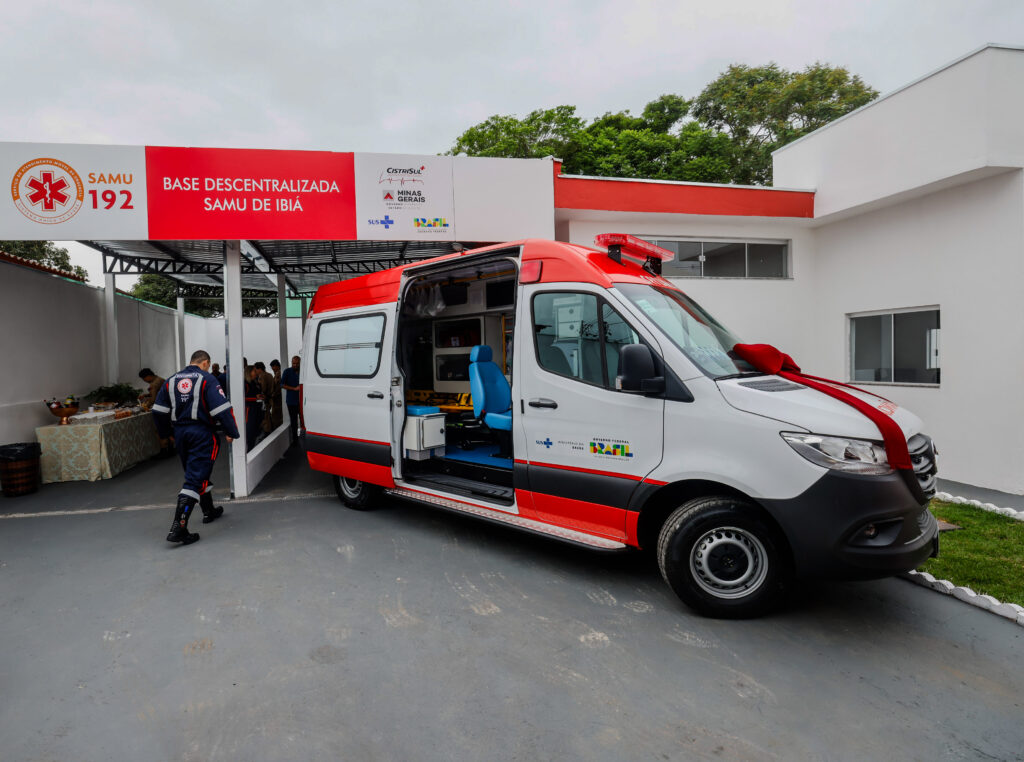 Governo de Minas Gerais Inaugura Novas Bases do SAMU em Ibiá: Um Avanço na Saúde Pública Governo de Minas Gerais Inaugura Novas Bases do SAMU em Ibiá: Um Avanço na Saúde Pública