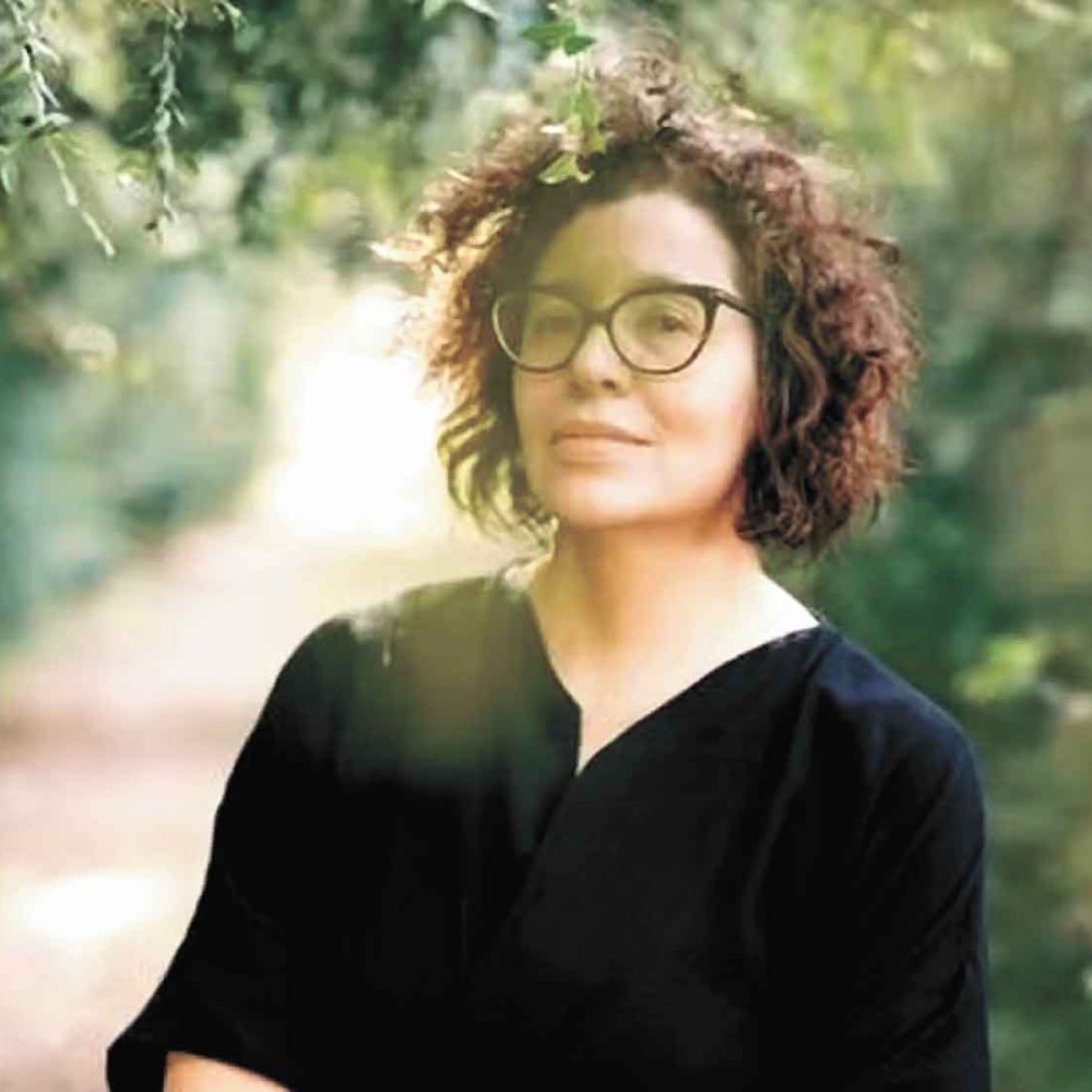 ‘Nego tudo’ de Andréa Del Fuego: Reedição Ampliada e Novas Perspectivas ‘Nego tudo’ de Andréa Del Fuego: Reedição Ampliada e Novas Perspectivas