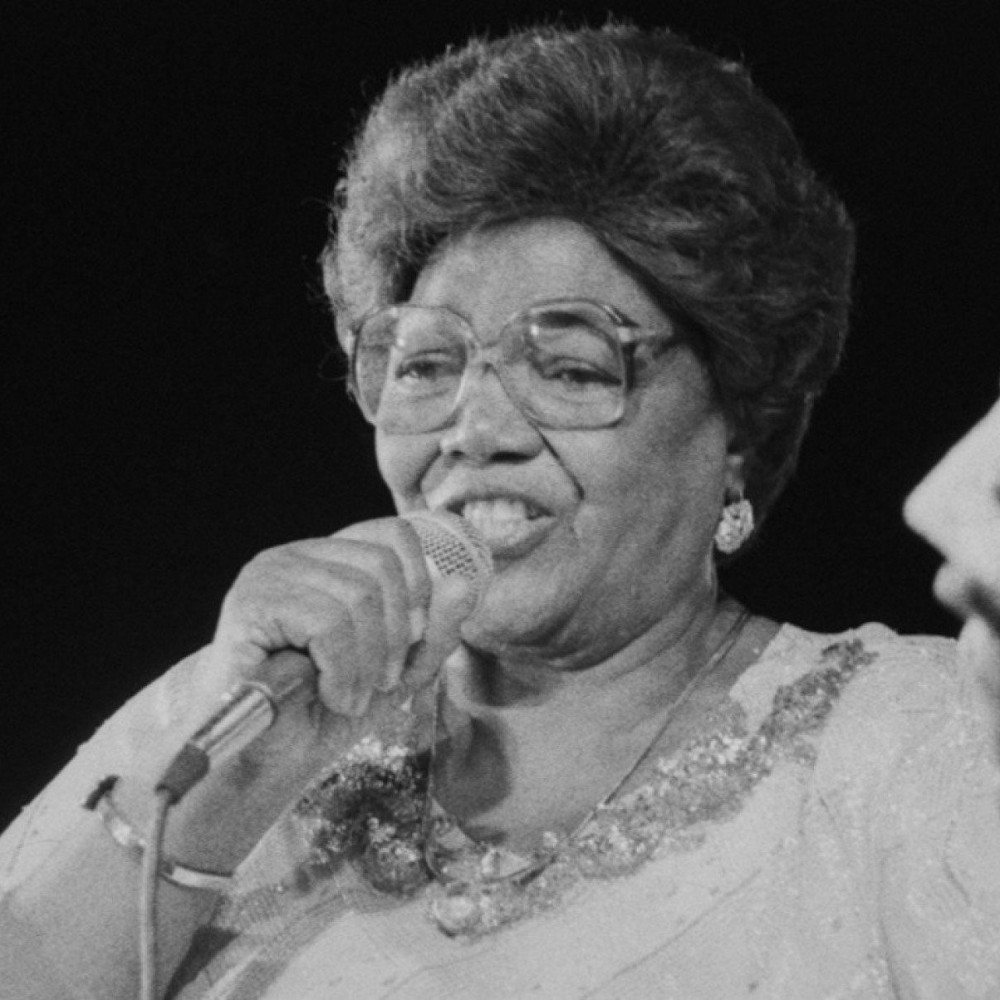 O Declínio do Festival Internacional de Arte Negra: Um Chamado à Reflexão O Declínio do Festival Internacional de Arte Negra: Um Chamado à Reflexão