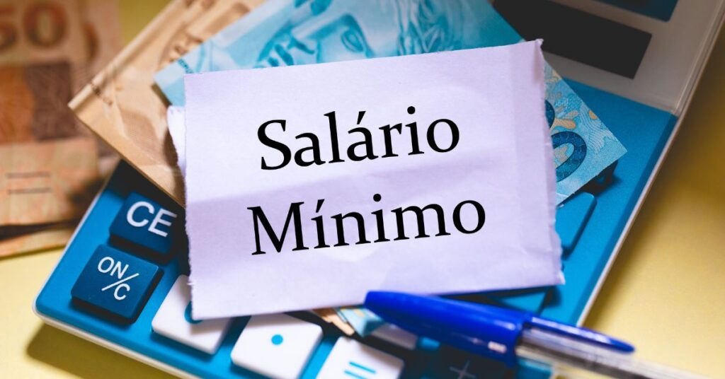 Salário Mínimo de R$ 1.621: Impacto de até R$ 81,7 Bilhões na Economia Brasileira em 2026