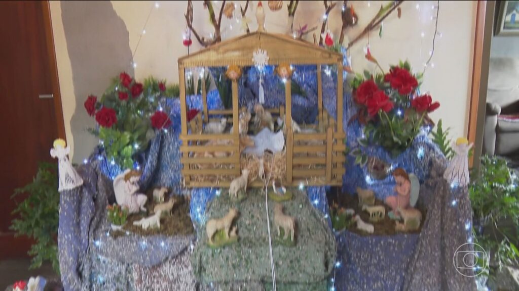 Tradicionalismo Natalino: Presépios Criativos em Minas Gerais