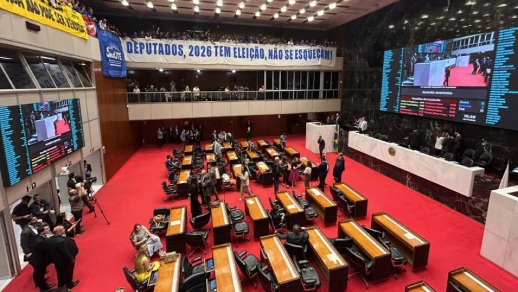 ALMG Retoma Atividades com Análise de Vetos de Zema