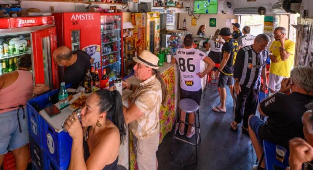 Bares e Restaurantes de Belo Horizonte Esperam Aumento nas Vendas Durante o Carnaval