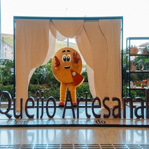 BH Airport Recebe Turistas com Queijo Minas Artesanal: Uma Experiência Cultural Única BH Airport Recebe Turistas com Queijo Minas Artesanal: Uma Experiência Cultural Única