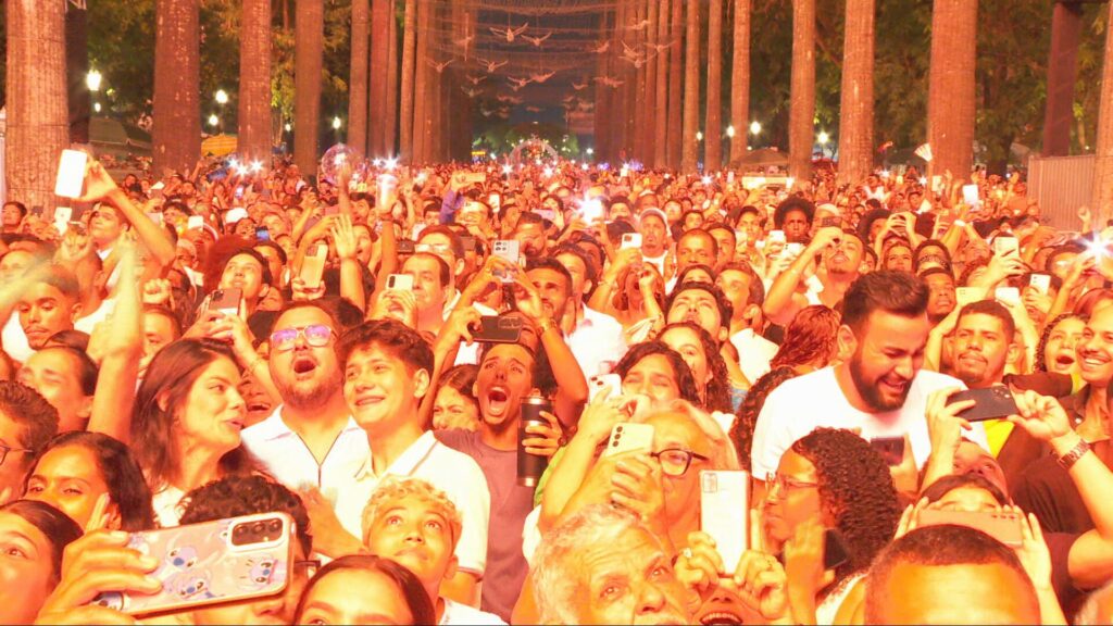 Celebração da Virada do Ano na Praça da Liberdade: Uma Festa de Mineiridade em BH Celebração da Virada do Ano na Praça da Liberdade: Uma Festa de Mineiridade em BH