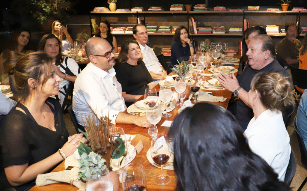 Evento de Érick Jacquin em BH Destaca a Gastronomia Mineira como Vitalidade Cultural e Econômica