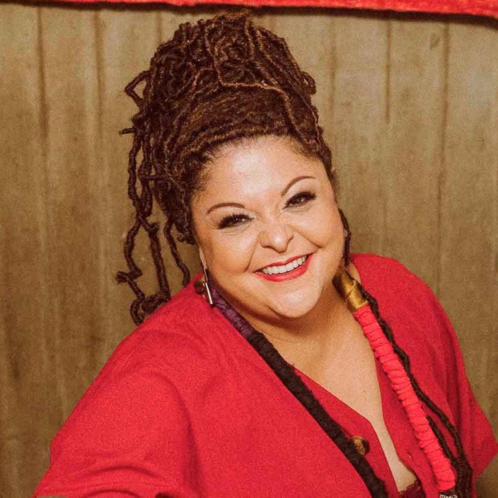 Fabiana Cozza Celebra 50 Anos com Roda de Samba em Belo Horizonte Fabiana Cozza Celebra 50 Anos com Roda de Samba em Belo Horizonte