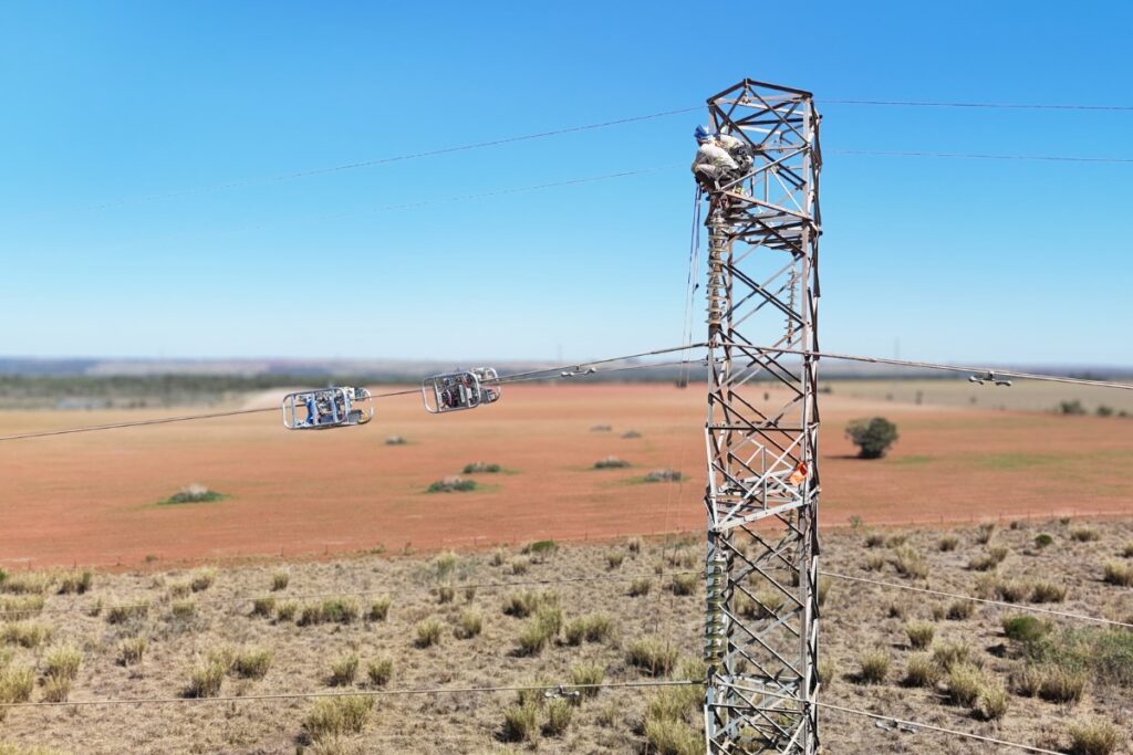 Inovação Tecnológica no Setor Elétrico: Testes de Revestimento em Linhas de Transmissão no Interior