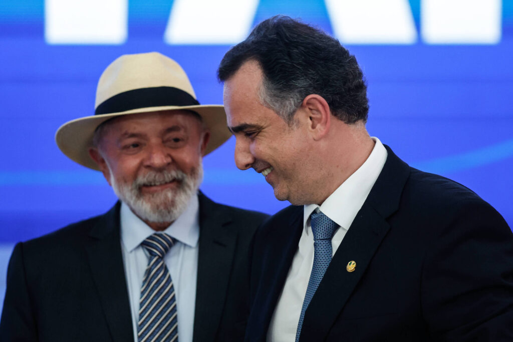 Lula Busca Alternativas em Minas Gerais Enquanto Rodrigo Pacheco Avalia Candidatura