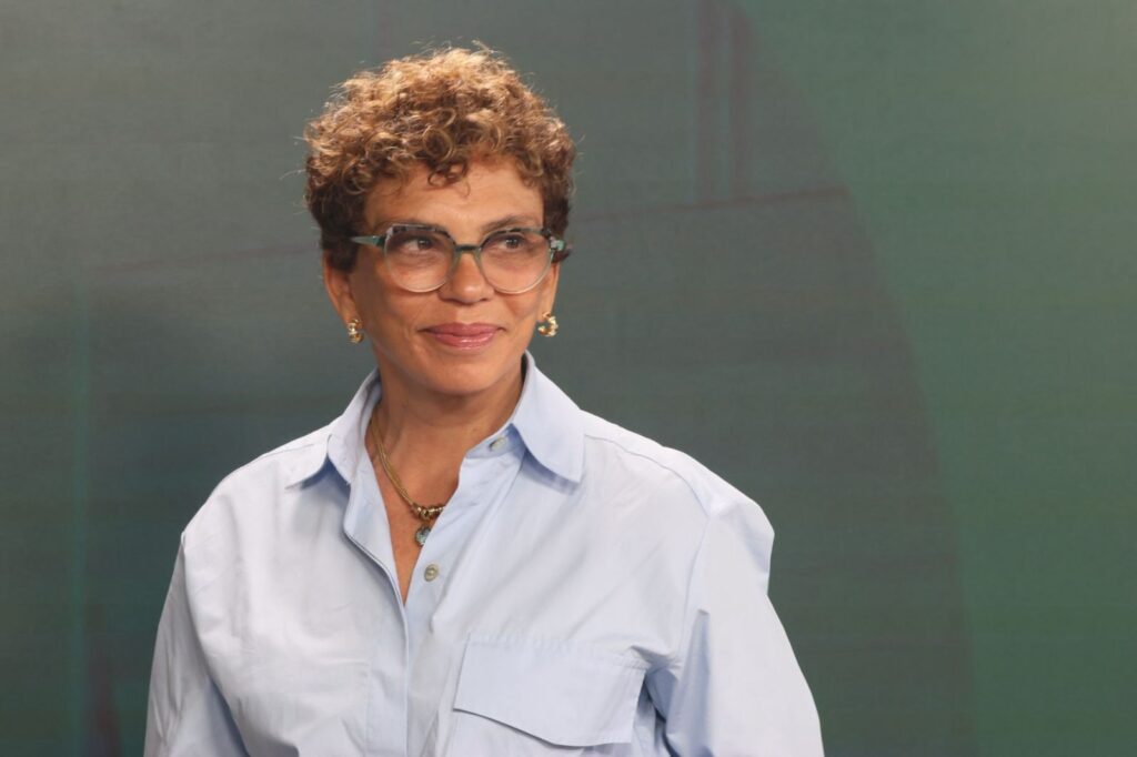 Marília Campos é oficialmente indicada pelo PT para o Senado