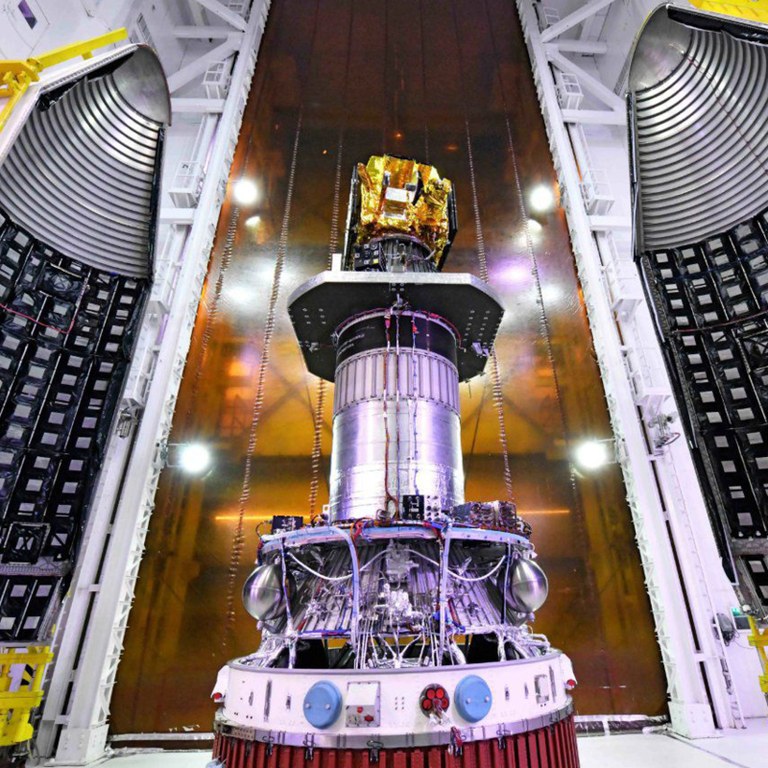 Minas Gerais Rumo ao Espaço: Lançamento do Primeiro Satélite 100% Mineiro Minas Gerais Rumo ao Espaço: Lançamento do Primeiro Satélite 100% Mineiro