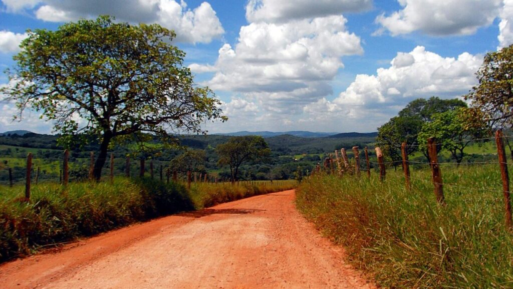 Nova Serrana: O Poder do Polo Calçadista e o Impacto na Prosperidade Coletiva