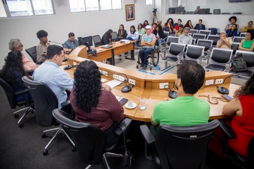 Audiência Pública: Debate sobre a Política Estadual de Cultura Viva Audiência Pública: Debate sobre a Política Estadual de Cultura Viva