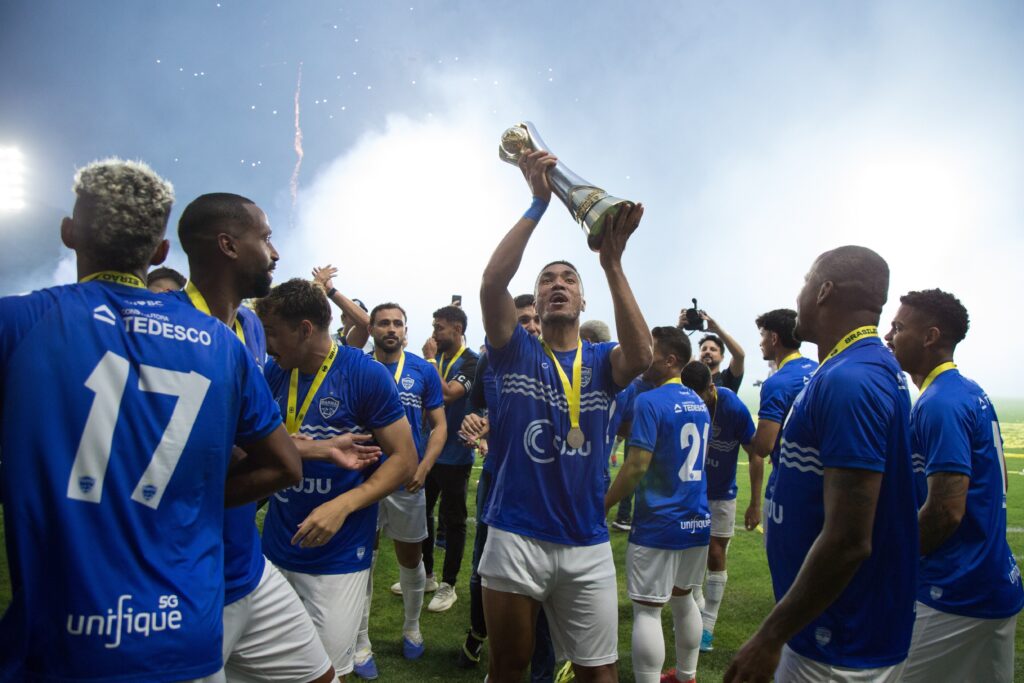Corinthians conquista 14º título nacional ao vencer a Supercopa do Brasil
