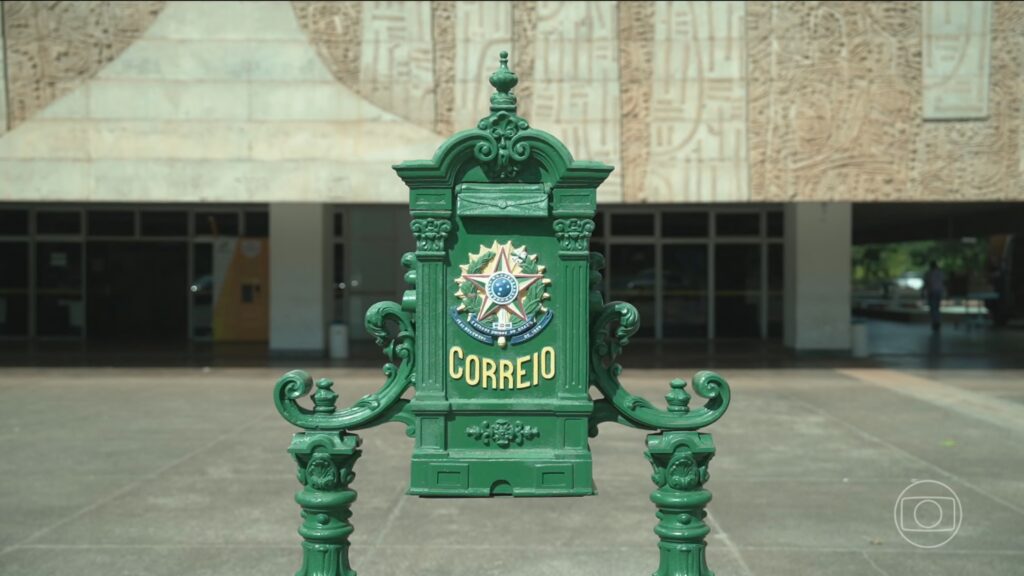 Correios Revelam Crise Financeira Através do Programa Remessa Conforme