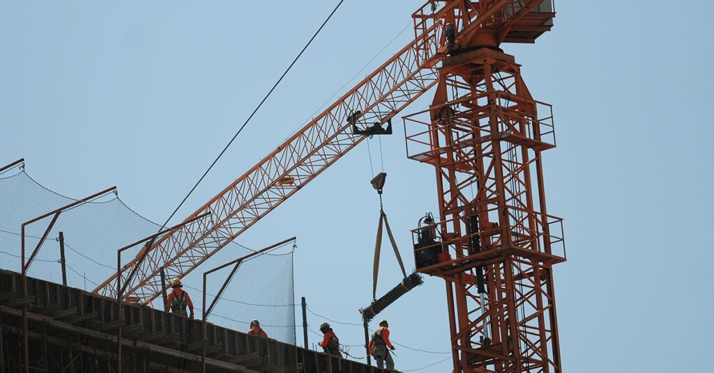 Custo da Construção em Minas Gerais Aumenta 7,1% e Indústria Tem Crescimento Sustentável