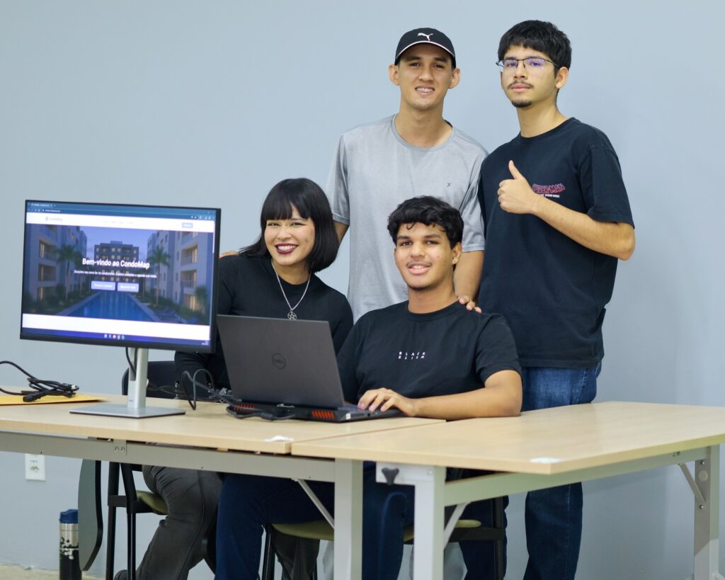 Ensino Médio Técnico da FPFtech: Foco em Tecnologia e Desenvolvimento Pessoal