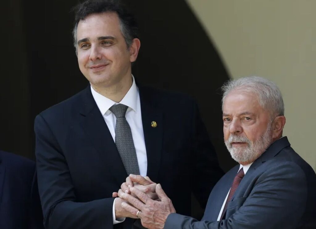 Lula Anuncia Apoio a Pacheco na Corrida pelo Governo de Minas em 2026