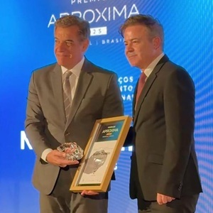 Nadim Donato, presidente do Sistema Fecomércio MG, é premiado por fortalecer laços Brasil-Portugal Nadim Donato, presidente do Sistema Fecomércio MG, é premiado por fortalecer laços Brasil-Portugal