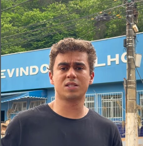 Nikolas Ferreira Visita Juiz de Fora Após Polêmica com Streamer e Críticas em Rede Social Nikolas Ferreira Visita Juiz de Fora Após Polêmica com Streamer e Críticas em Rede Social
