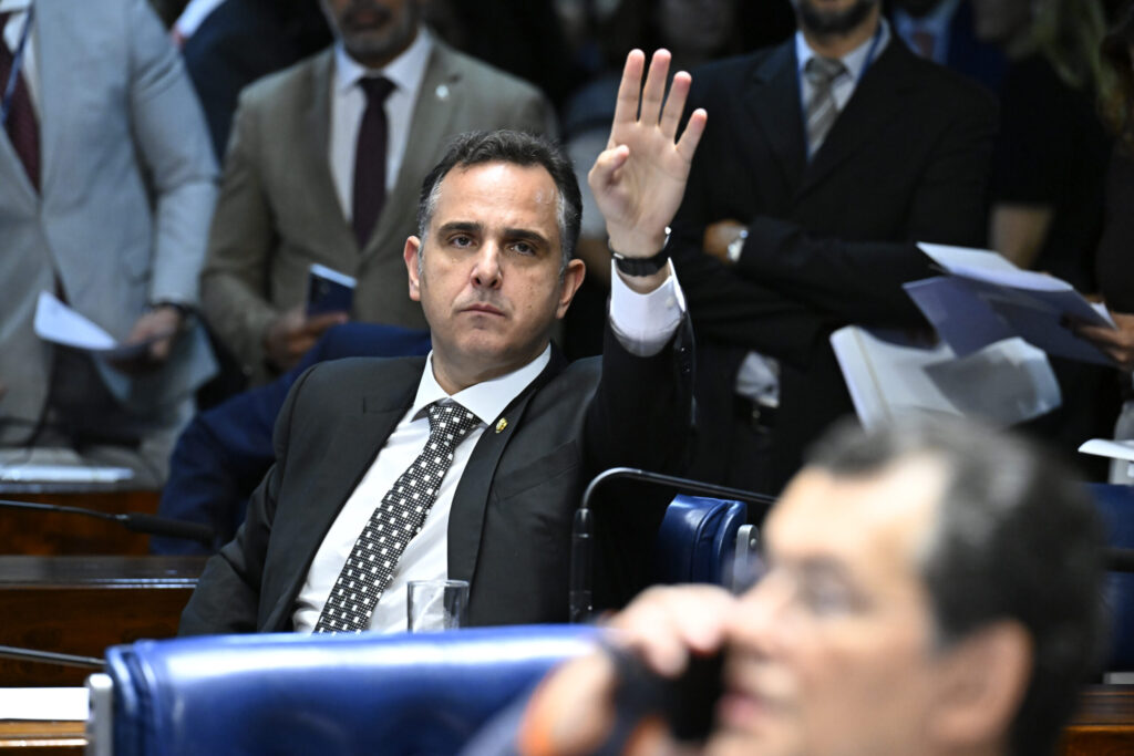 Pacheco Dialoga com Sete Partidos para Fortalecer Alianças em Minas, Mesmo Sem Candidatura Confirmad