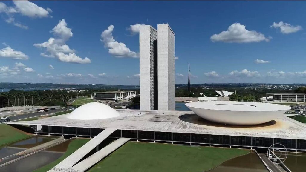 Polícia Federal Envia Dados Sigilosos do Master para a CPMI do INSS