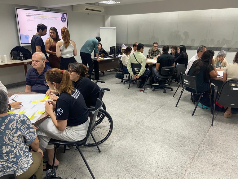 Políticas de Acessibilidade em Tribunais Mineiros: Um Passo Vital para a Inclusão Políticas de Acessibilidade em Tribunais Mineiros: Um Passo Vital para a Inclusão