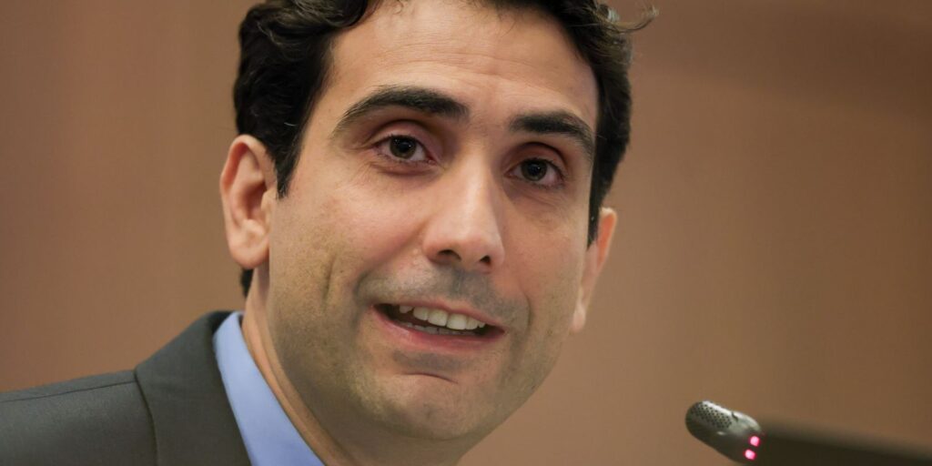 Presidente do BC Destaca Calibragem na Política Monetária e Ações contra Fraudes