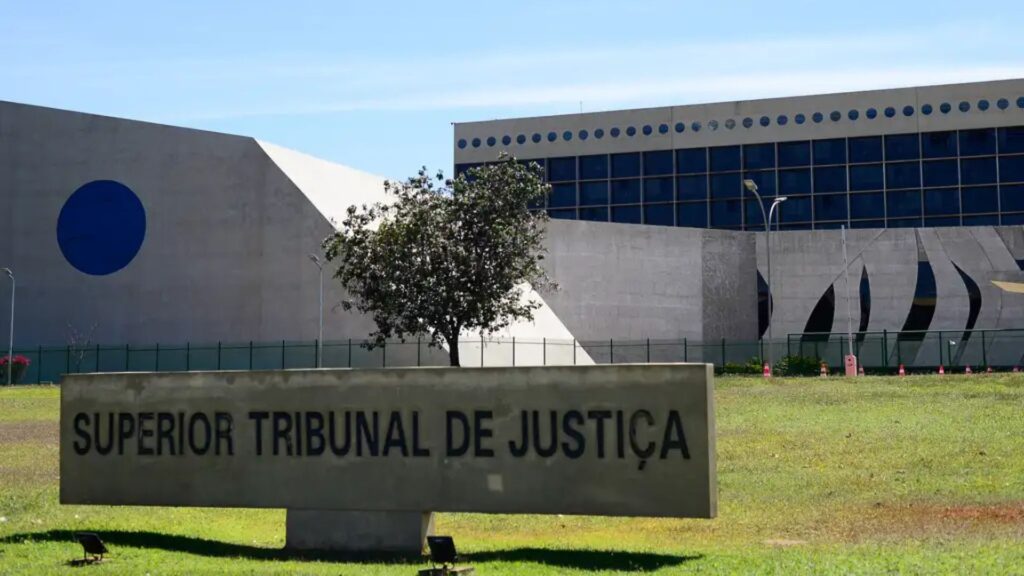 STJ Exige Plano do Governo de MG para Resolver Problemas Prisionais