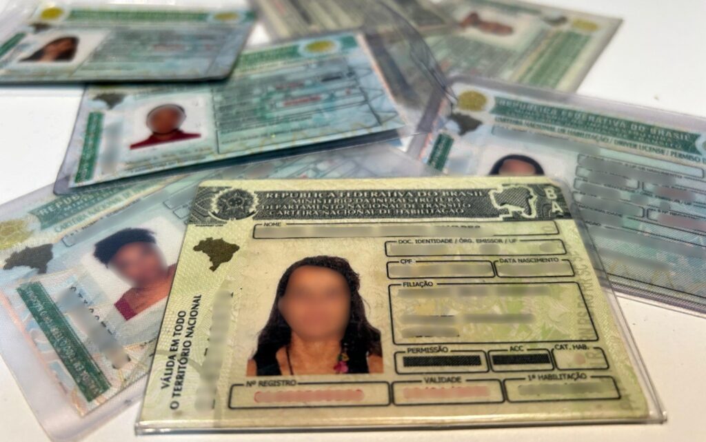 TCE de Minas Gerais Suspende Redução de Taxas para CNH em 2025