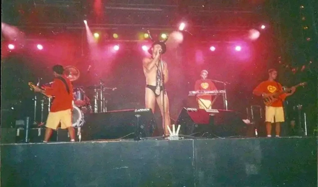 30 Anos Sem Mamonas Assassinas: Recordações de um Fenômeno Musical