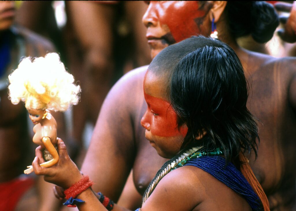 A Influência de Leila Jinkings: A Filha Maeve Fala Sobre o Olhar Livre de Tabus na Fotografia A Influência de Leila Jinkings: A Filha Maeve Fala Sobre o Olhar Livre de Tabus na Fotografia