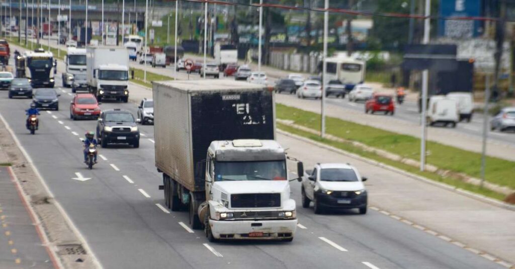 Aumento do Diesel em 2026: Impactos Diretos no Transporte e nos Preços em Belém Aumento do Diesel em 2026: Impactos Diretos no Transporte e nos Preços em Belém