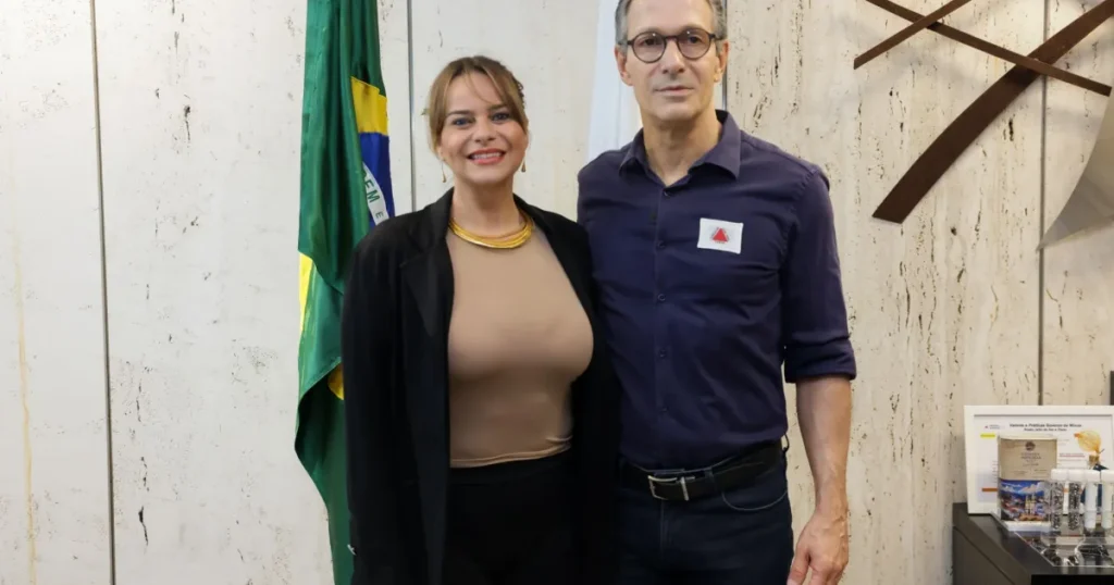 Bárbara Botega Deixa Cultura e Se Prepara para Disputa à Câmara dos Deputados