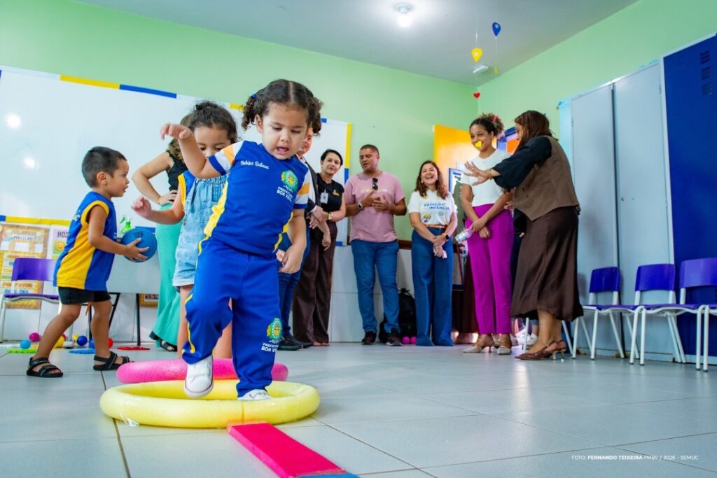 Boa Vista se Destaca como Referência em Políticas de Primeira Infância para Comitiva de Minas Gerais