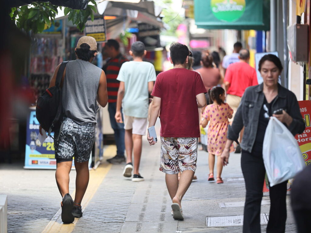 Ceará se Destaca com Crescimento de 2,87% no PIB em 2025, Superando o Brasil e Outros Estados