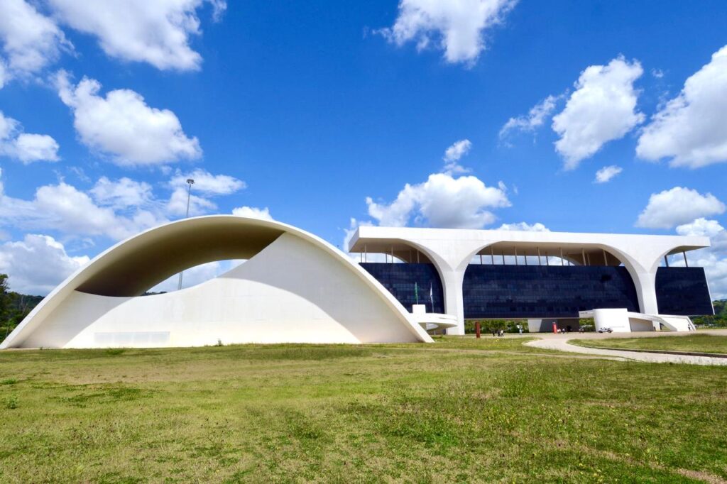 Concurso da Secretaria de Saúde de Minas Gerais: 380 Vagas Abertas para Especialistas Concurso da Secretaria de Saúde de Minas Gerais: 380 Vagas Abertas para Especialistas