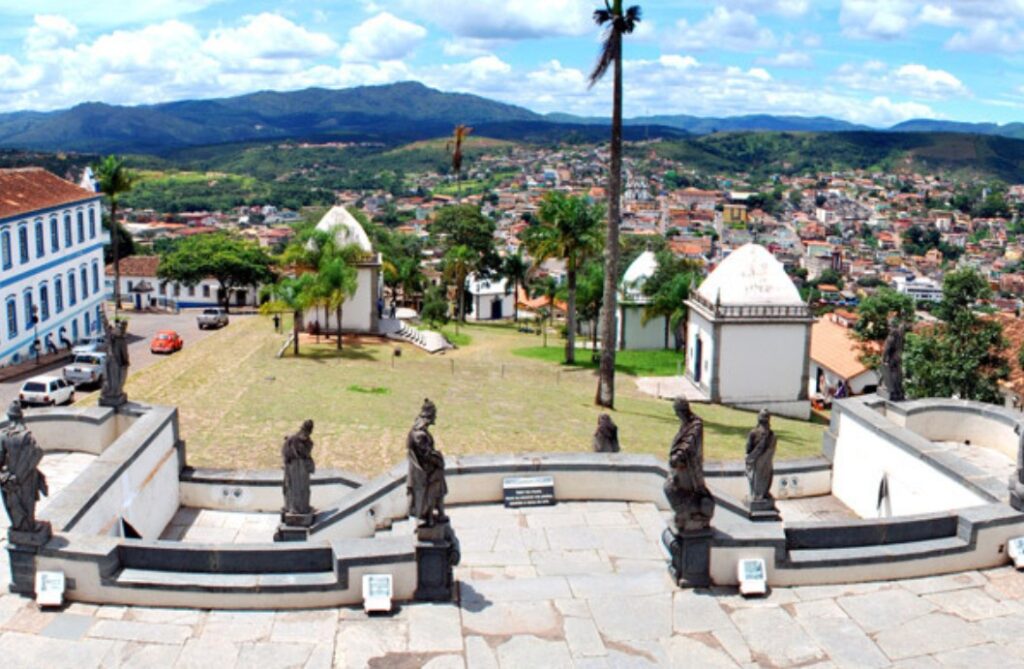 Congonhas Destina R$ 1,37 Milhão para a Cultura com Editais da Lei Aldir Blanc Congonhas Destina R$ 1,37 Milhão para a Cultura com Editais da Lei Aldir Blanc