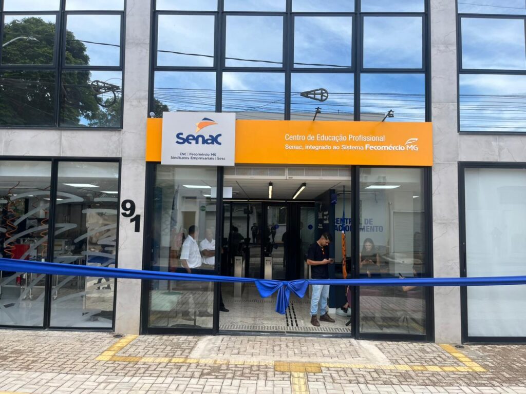 Curvelo Inaugura Novas Estruturas Educacionais para Combatir o ‘Apagão de Mão-de-Obra’