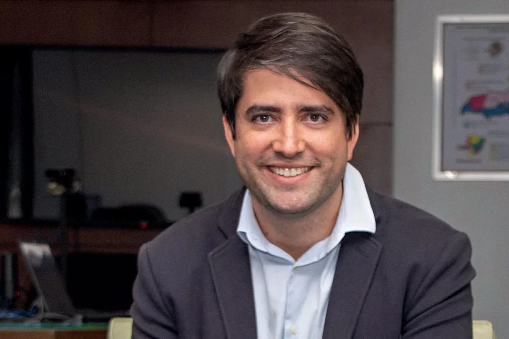 Desafios da Saúde no Interior de Minas: Um Retrato da Realidade Local Desafios da Saúde no Interior de Minas: Um Retrato da Realidade Local