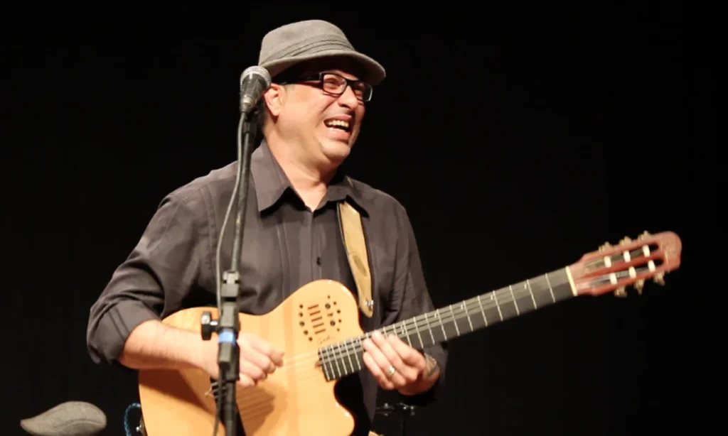 Edson Denizard Leva o Melhor de Minas Gerais à Rabeca Cultural em Campinas