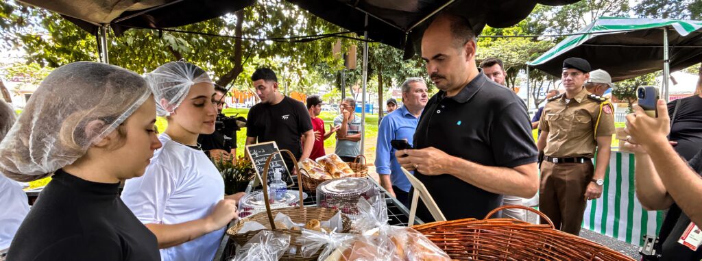 Governo de Minas Lança Praça de Serviços para Atendimento Direto ao Cidadão