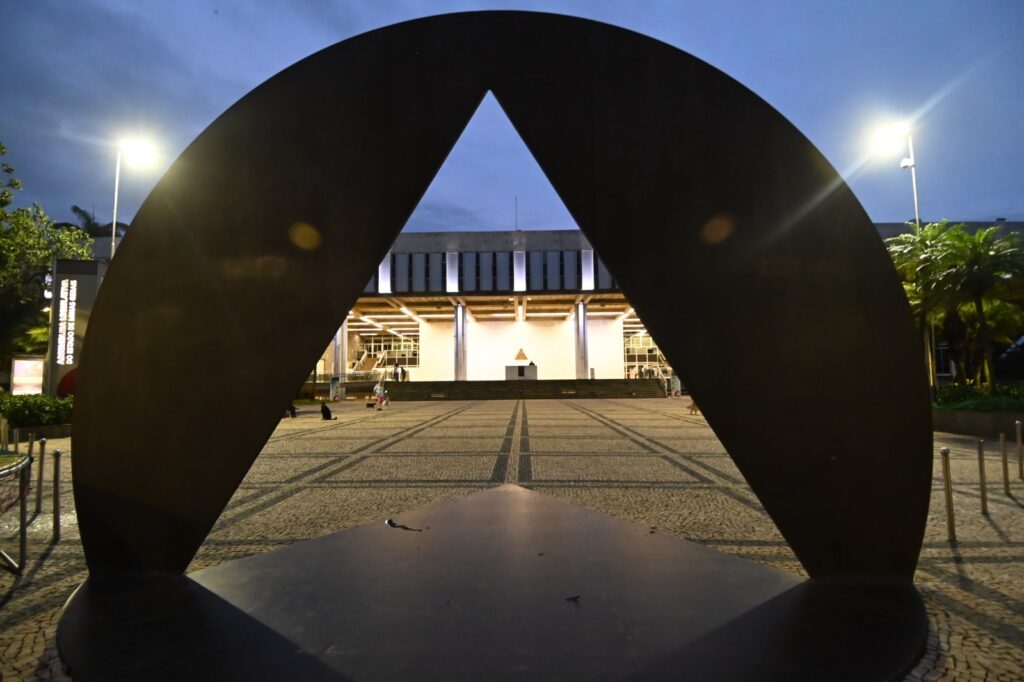 Greve dos Servidores da Educação: Lançamento da Campanha Salarial de 2026