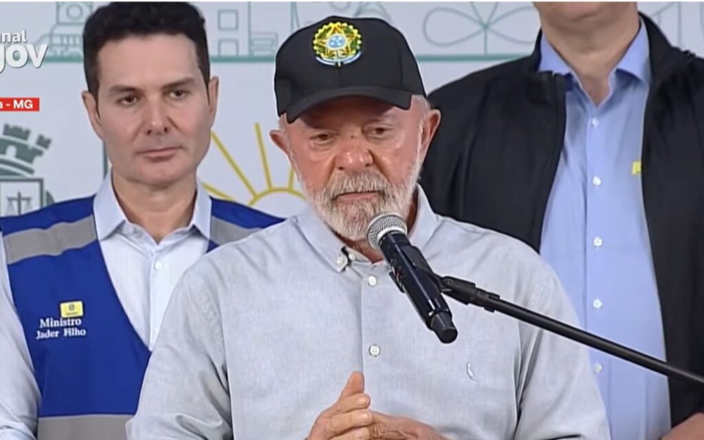 Lula Chega a Betim para Anunciar Investimentos Bilionários da Petrobras em Minas Gerais